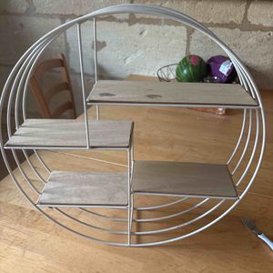 Petite étagère murale 
