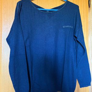 Haut bleu marine manches longues 