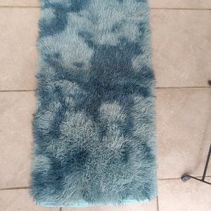 Tapis bleu