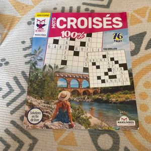 Livre de mots croisés 
