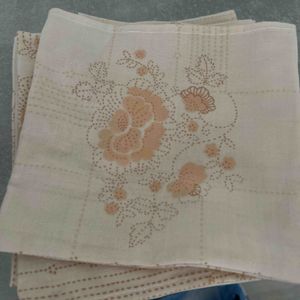 5 serviettes de table 