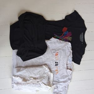 Lot de t-shirts et chemisier femme