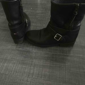 Bottines Tommy Hilfiger taille 37