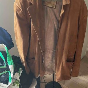 Veste en cuir marron 