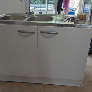 Meuble évier en l'état 
