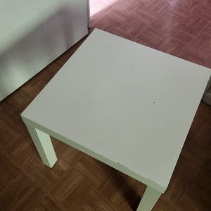 Petite  table Ikea 