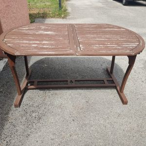 Table et chaises de jardin 