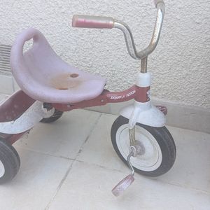 Tricycle 