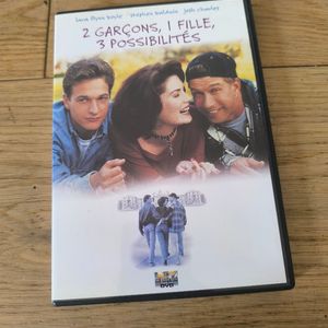 DVD 2 garçons 1 fille 3 possibilités 