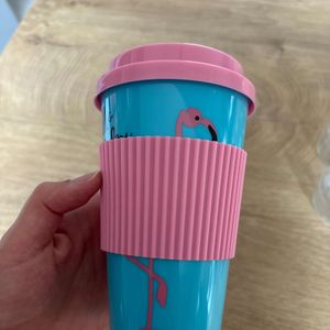 Verre en plastique 