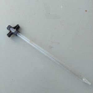 Pipette pour prélever vin, cidre dans un tonneau