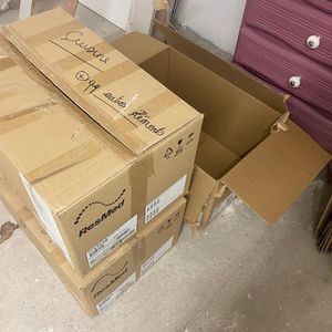 Cartons propres à réutiliser 