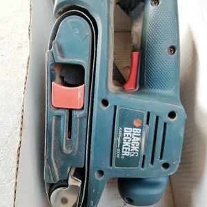 Ponceuse à bande moteur tourne mais pas la bande 