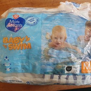 Couches culottes de bain