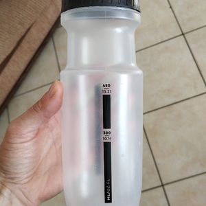 Gourde en plastique 