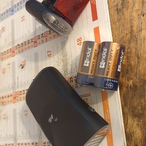 Lampe vélo à pile