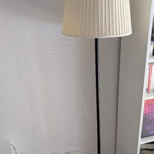 Lampadaire Ikea 