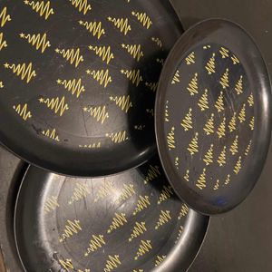 Lot de 3 assiettes 