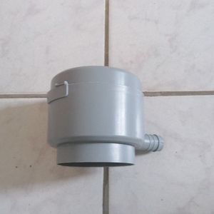 Pièce pour recuperateur d'eau 