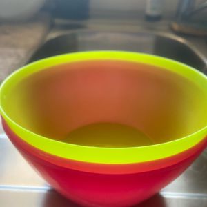 Bol plastique petit déjeuner rose et vert