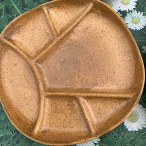 8 assiettes à fondue