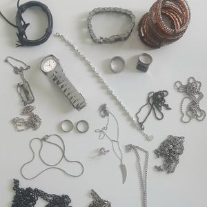 Assortiment de bijoux