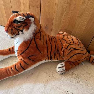 Grande peluche tigre