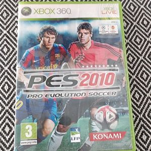 Jeu Xbox 360 PES 2010