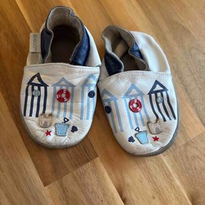 Chaussons cuir
