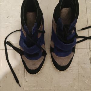 Baskets montantes.