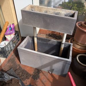 Double jardinière en plastique