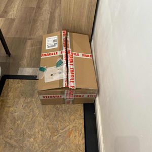 Plusieurs cartons 
