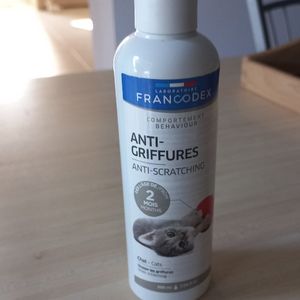 Spray anti griffures - chats
