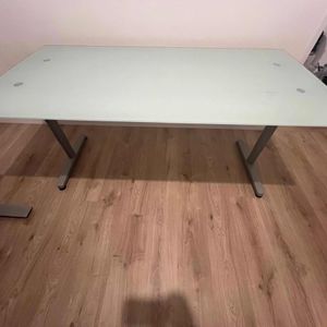 Bureau en verre 