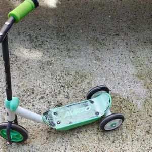 Trottinette enfant 