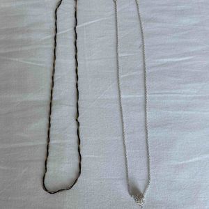 Donne deux colliers 