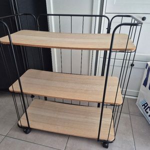 Meuble à roulette 