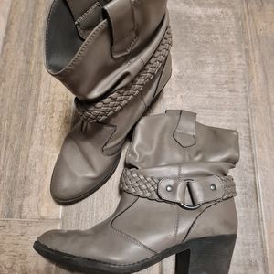 Bottines t.43 simili cuir