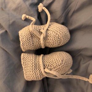 Chaussons nouveau né 