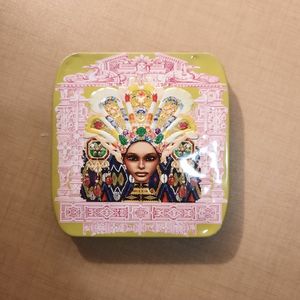 Boîte métallique Nana