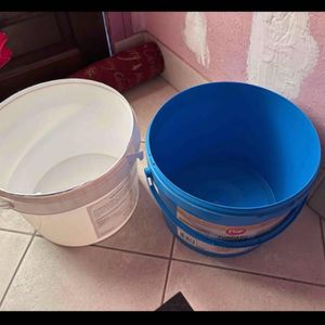 Gros seau sans couvercle 