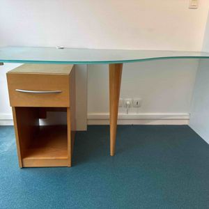 Bureau bois plateau verre 