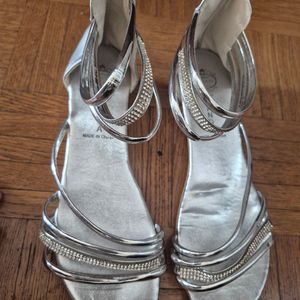 Sandales plates argentées 39