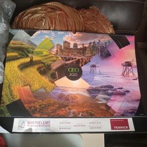 JOLI GRAND CALENDRIER 2023 EN TBE DANS 13013