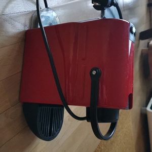 Nespresso rouge - bien lire l'annonce 