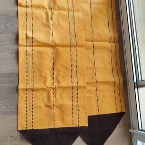 Deux Chemins de table 