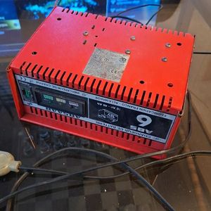 Chargeur batterie voiture