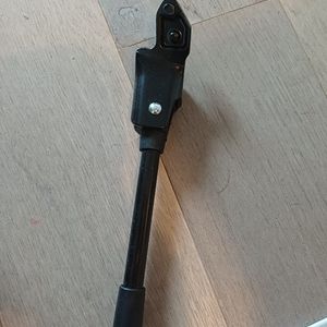 Béquille petit vélo 