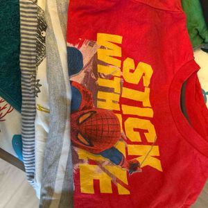 Lot de 4 tshirts manches longues 3 ans 