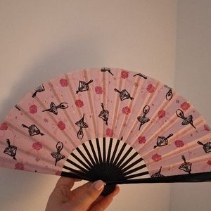 Éventail rose